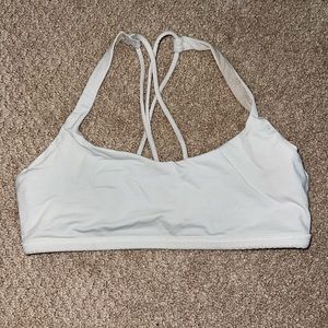 Lululemon Free to Be Bra - Size 8